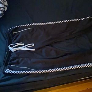 Waimea sweat with square